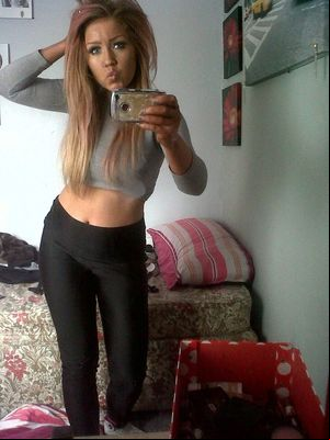 Chavs in Leggings 6 upskirtporn
