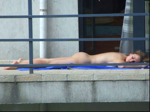 Voyeuy Jpg Sunbathing nude on the