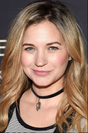 Vanessa Ray Pictures and Photos