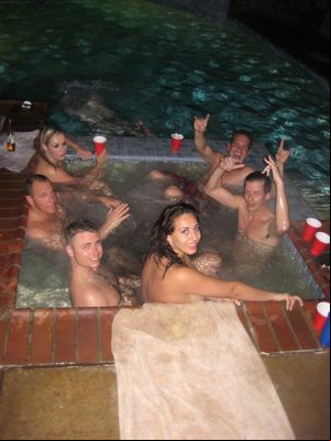 Wild And Crazy Sex Party Gutters