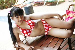 Erena Yumemoto - Red bikini -